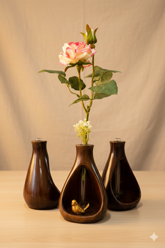 گلدان گلجای سنگی طرح چوب با شیشه و گل