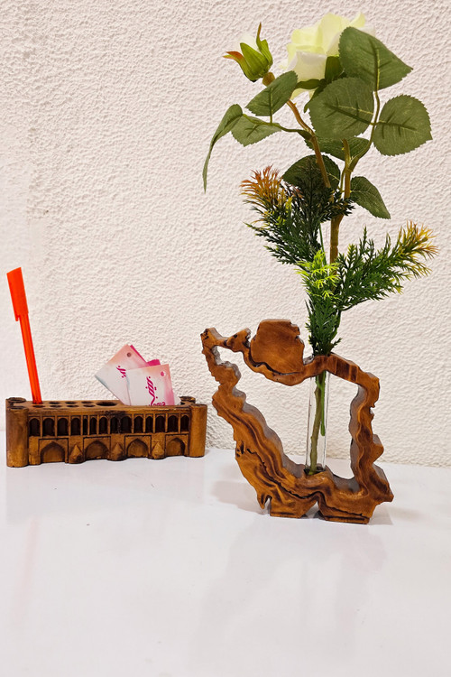 گلجای نقشه ای ایران، جنگ رمضان،گلدان شیشه ای، ترکیب سنگ و شیشه، ایران جوانه می زند